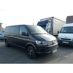 VW Caravelle T6, CB Allamat 409, CB anténa Sirio Turbo 800, CB reproduktor President